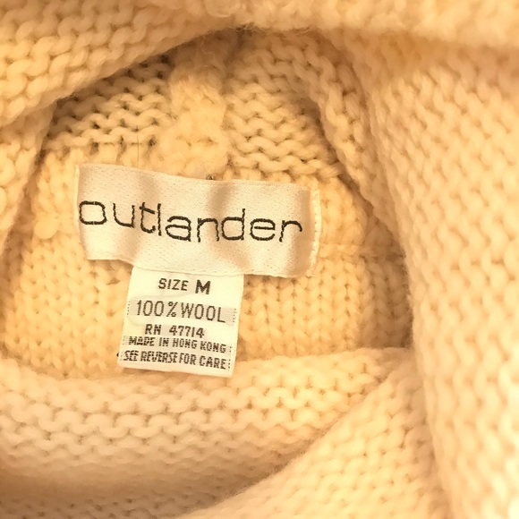 Cream color super warm cable turtleneck - Picture 3 of 3